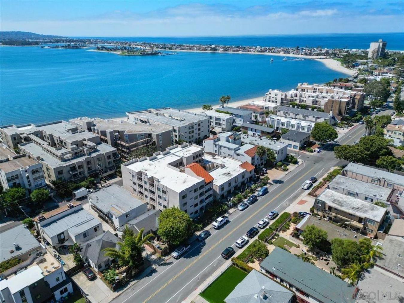 San Diego, San Diego, 92109, United States, 2 Bedrooms Bedrooms, ,2 BathroomsBathrooms,Residential,For Sale,2049913