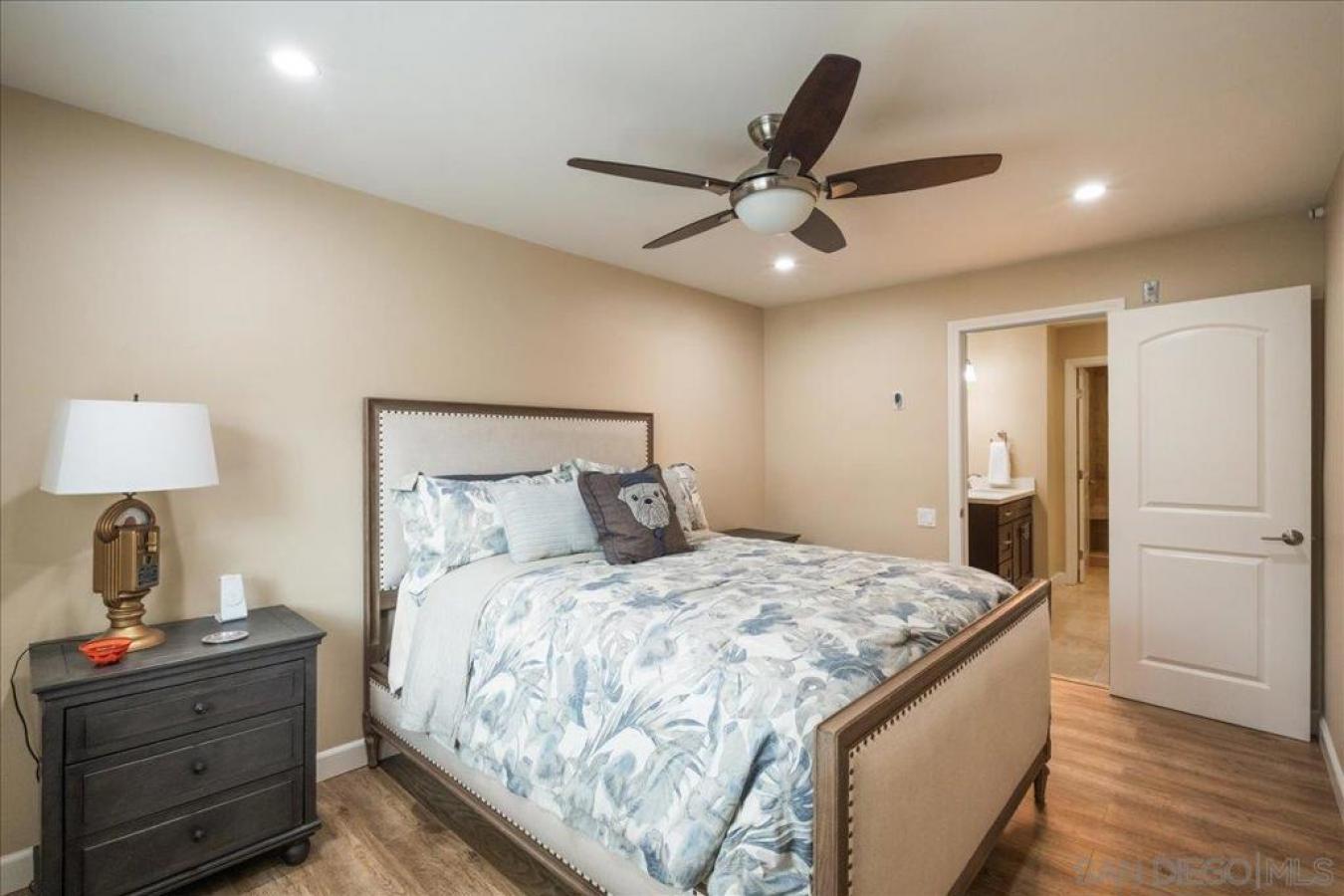 San Diego, San Diego, 92109, United States, 2 Bedrooms Bedrooms, ,2 BathroomsBathrooms,Residential,For Sale,2049913