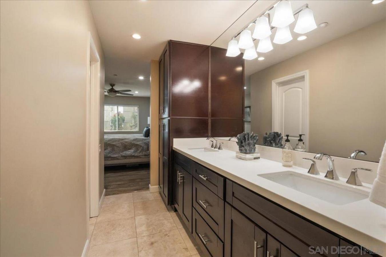 San Diego, San Diego, 92109, United States, 2 Bedrooms Bedrooms, ,2 BathroomsBathrooms,Residential,For Sale,2049913