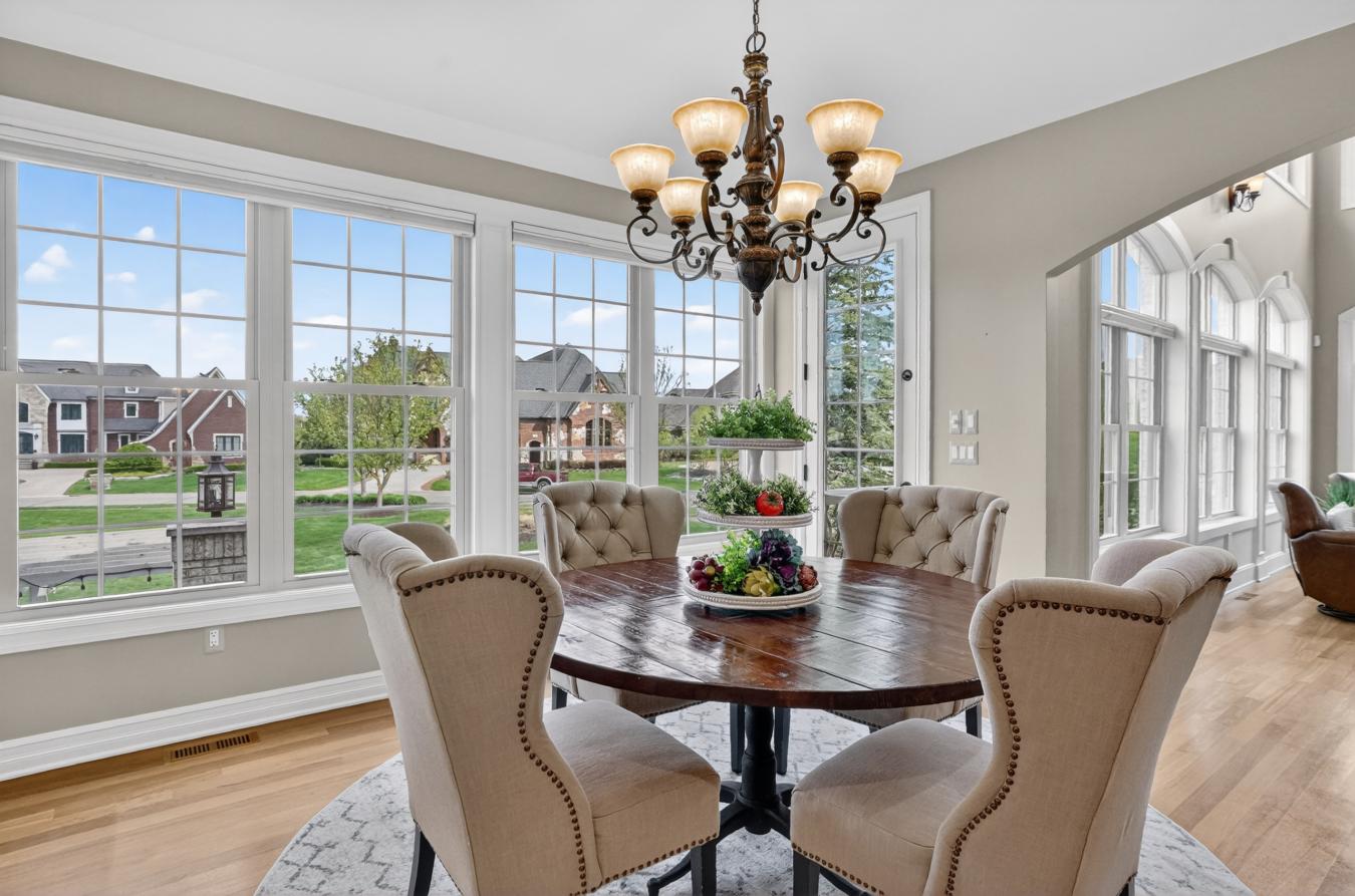 South Lyon, Livingston County, 48178, United States, 4 Bedrooms Bedrooms, ,4 BathroomsBathrooms,Residential,For Sale,2049912