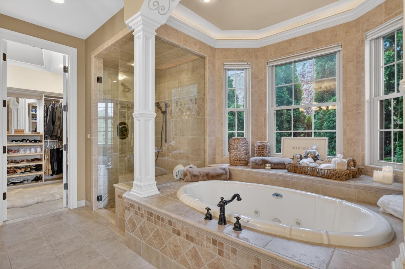 South Lyon, Livingston County, 48178, United States, 4 Bedrooms Bedrooms, ,4 BathroomsBathrooms,Residential,For Sale,2049912