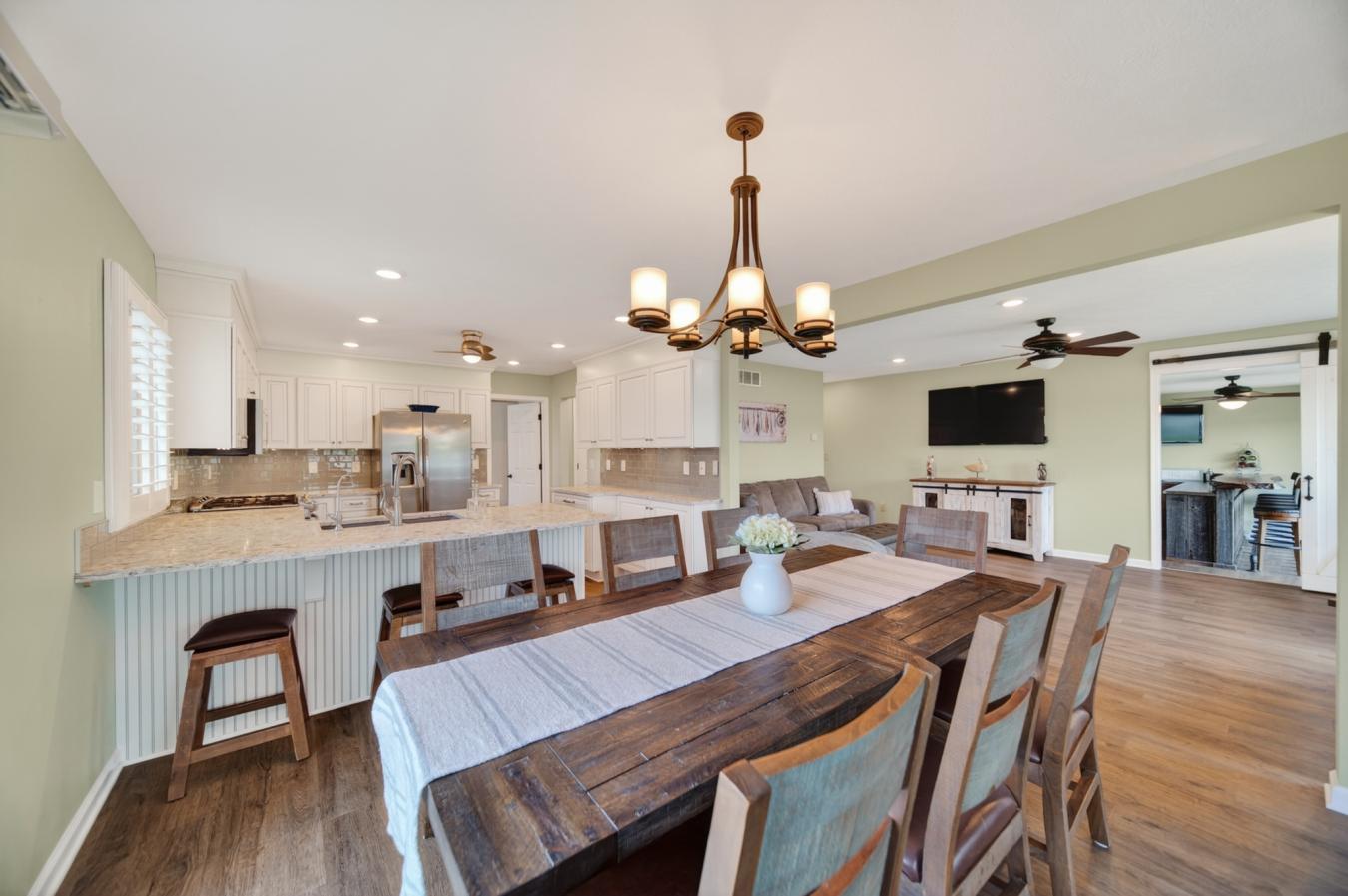 Conneaut Lake, Crawford, 16316, United States, 5 Bedrooms Bedrooms, ,3 BathroomsBathrooms,Residential,For Sale,2049911