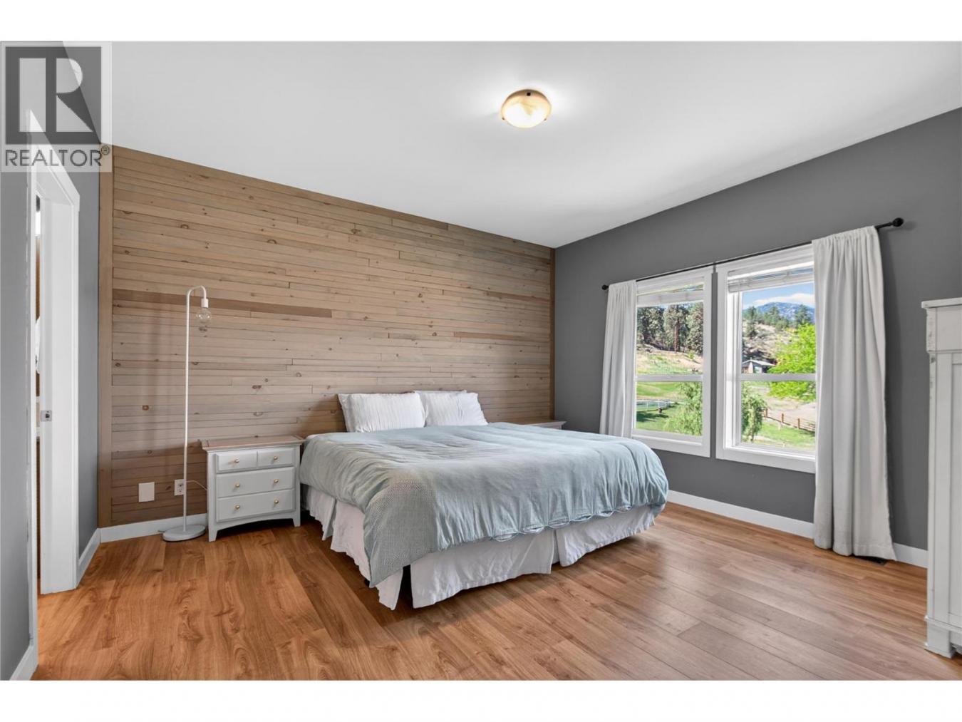 Kaleden, BC, V0H1K0, Canada, 5 Bedrooms Bedrooms, ,3 BathroomsBathrooms,Residential,For Sale,2049910