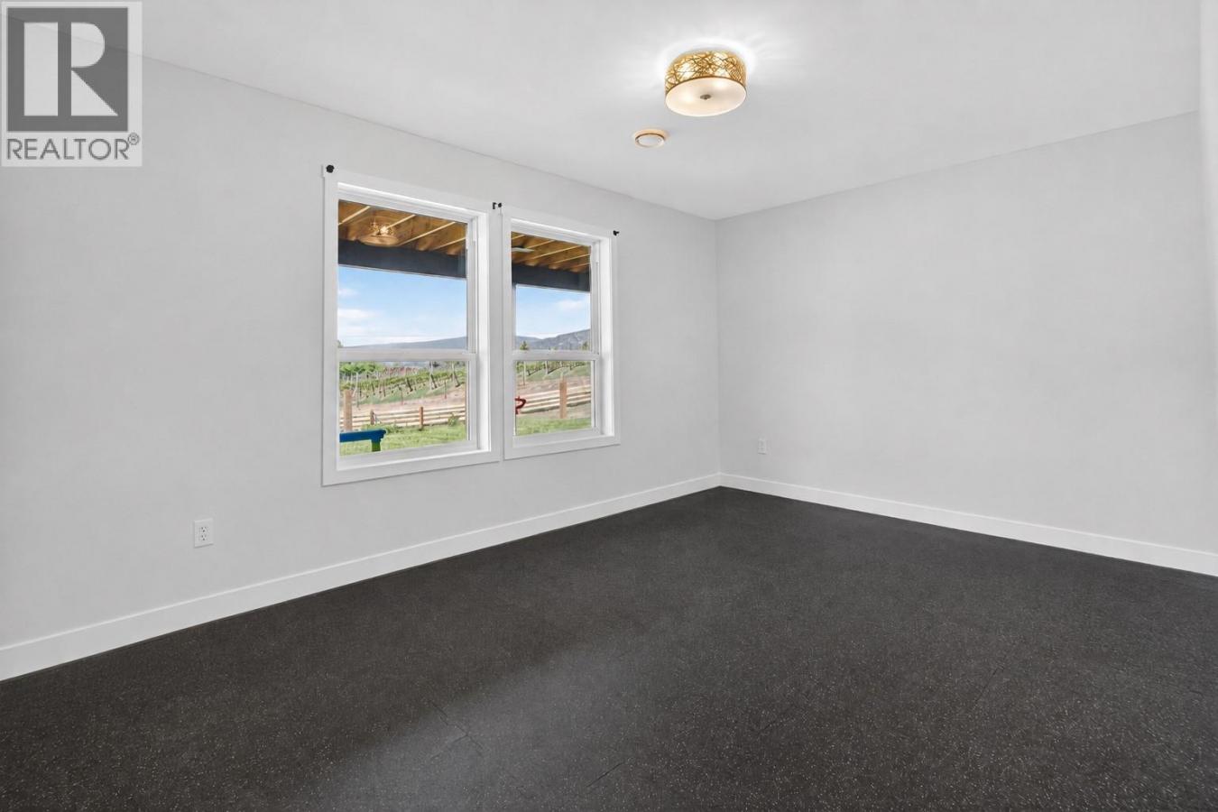 Kaleden, BC, V0H1K0, Canada, 5 Bedrooms Bedrooms, ,3 BathroomsBathrooms,Residential,For Sale,2049910
