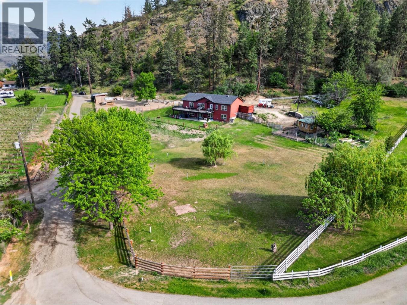 Kaleden, BC, V0H1K0, Canada, 5 Bedrooms Bedrooms, ,3 BathroomsBathrooms,Residential,For Sale,2049910
