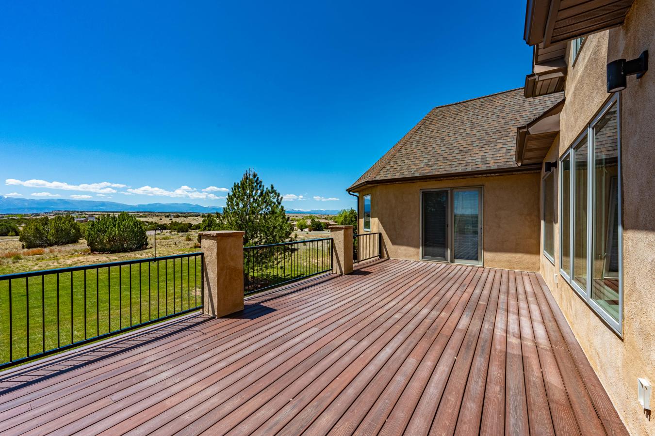 Pueblo, Colorado, 81004, United States, 7 Bedrooms Bedrooms, ,6 BathroomsBathrooms,Residential,For Sale,2049909