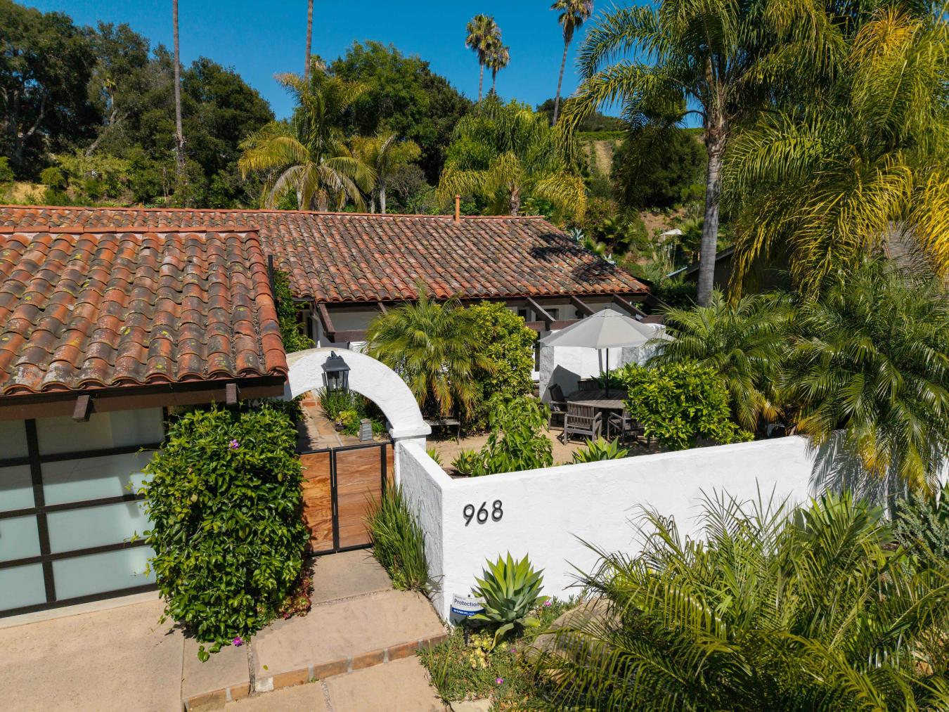 Santa Barbara, Santa Barbara, 93111, United States, 4 Bedrooms Bedrooms, ,3 BathroomsBathrooms,Residential,For Sale,2049908