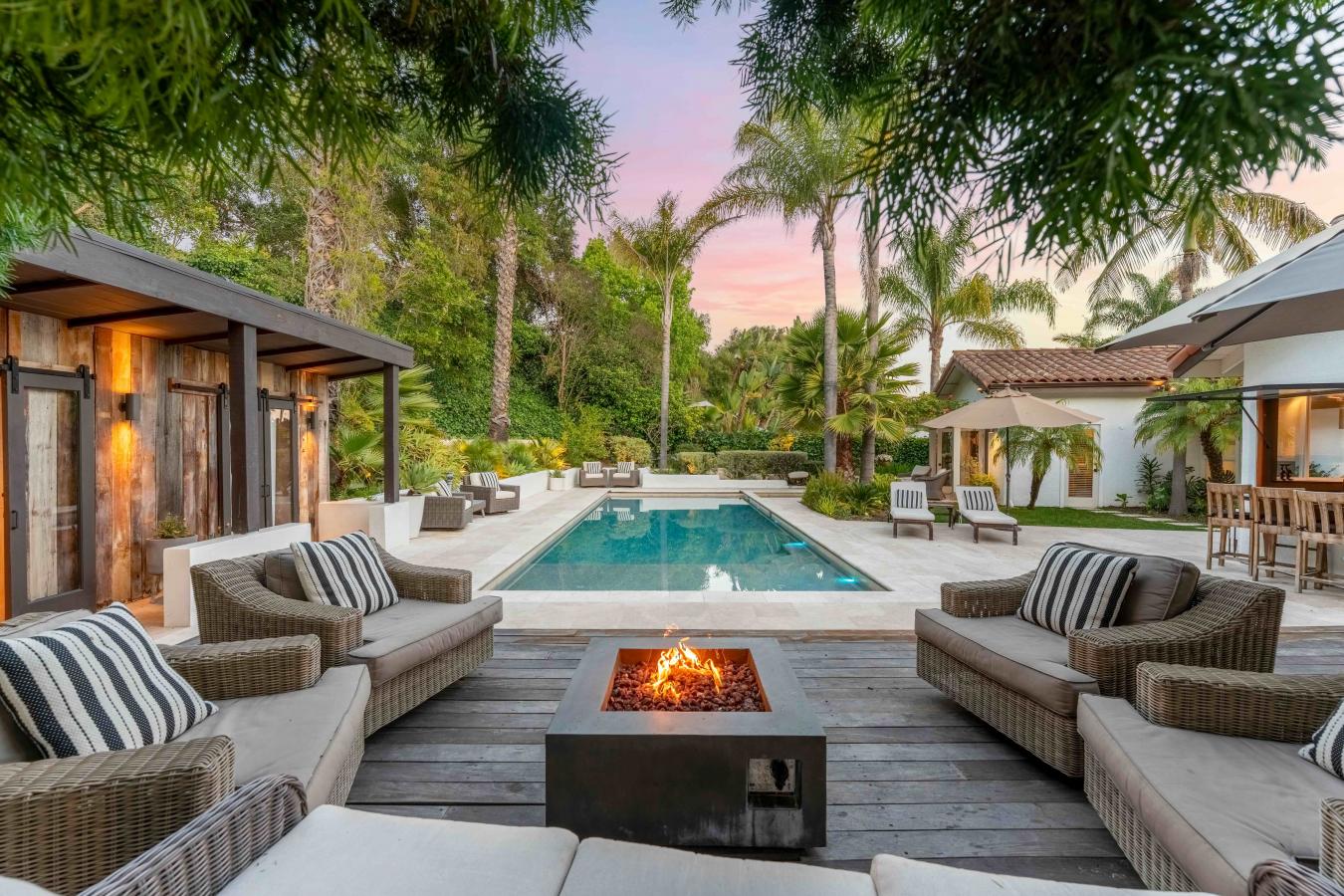 Santa Barbara, Santa Barbara, 93111, United States, 4 Bedrooms Bedrooms, ,3 BathroomsBathrooms,Residential,For Sale,2049908