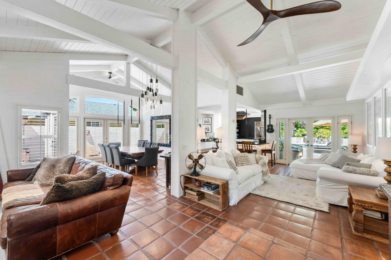 Santa Barbara, Santa Barbara, 93111, United States, 4 Bedrooms Bedrooms, ,3 BathroomsBathrooms,Residential,For Sale,2049908