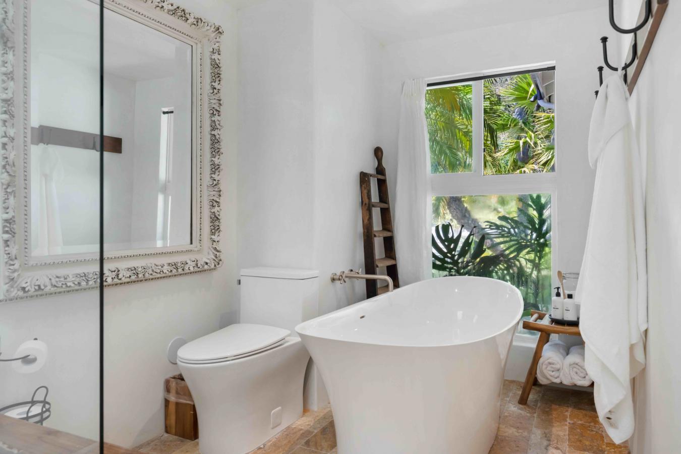 Santa Barbara, Santa Barbara, 93111, United States, 4 Bedrooms Bedrooms, ,3 BathroomsBathrooms,Residential,For Sale,2049908