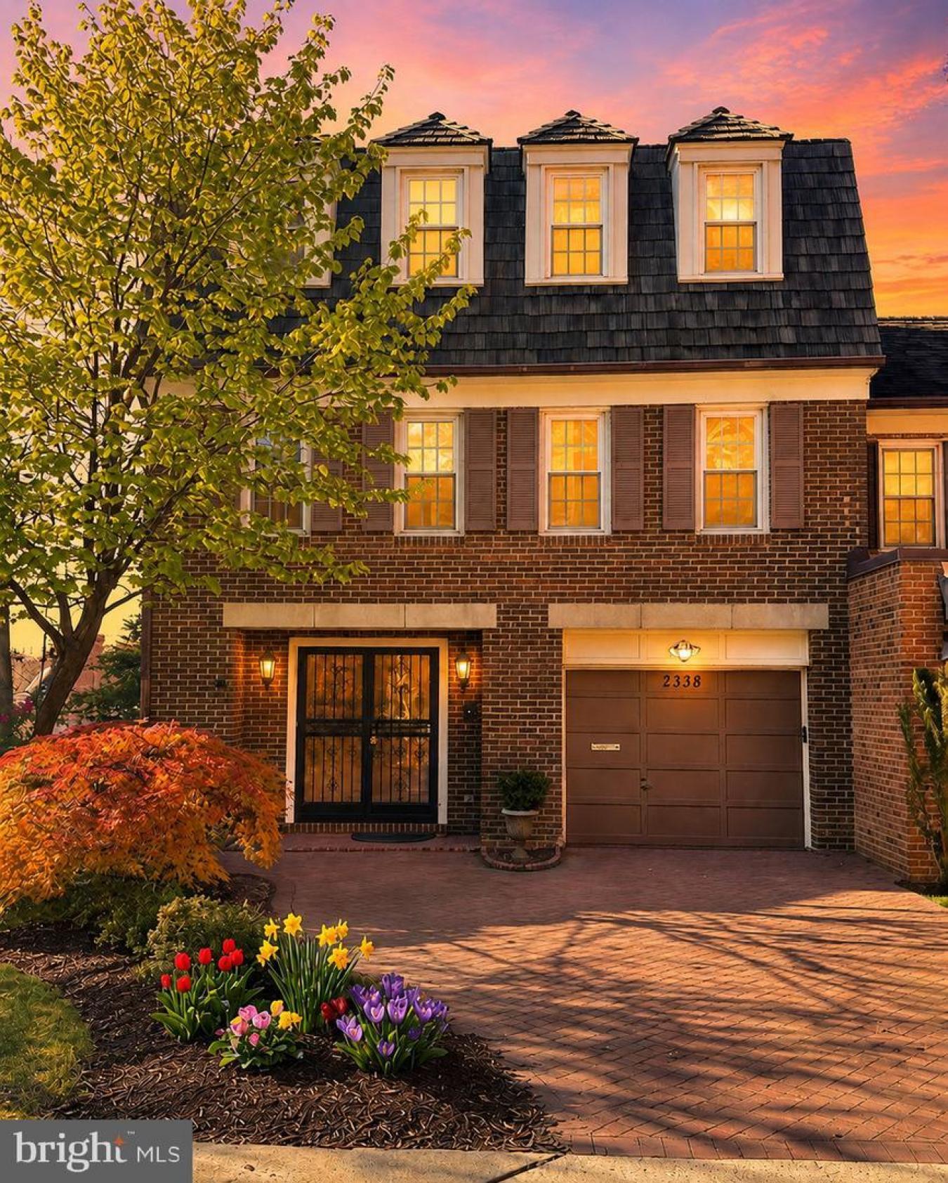 Arlington, Virginia, 22202, United States, 4 Bedrooms Bedrooms, ,3 BathroomsBathrooms,Residential,For Sale,2049905