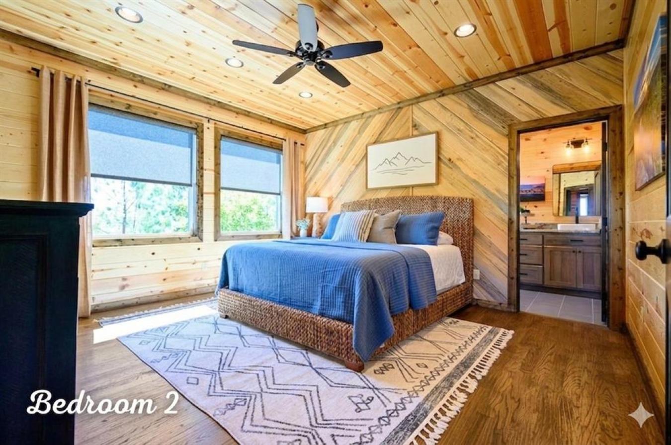 Broken Bow, McCurtain, 74728, United States, 6 Bedrooms Bedrooms, ,6 BathroomsBathrooms,Residential,For Sale,2049903