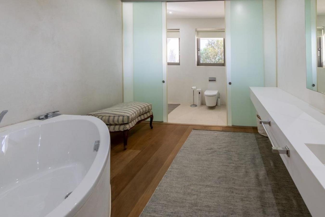 Wilderness, George, 6560, South Africa, 3 Bedrooms Bedrooms, ,3 BathroomsBathrooms,Residential,For Sale,2049901