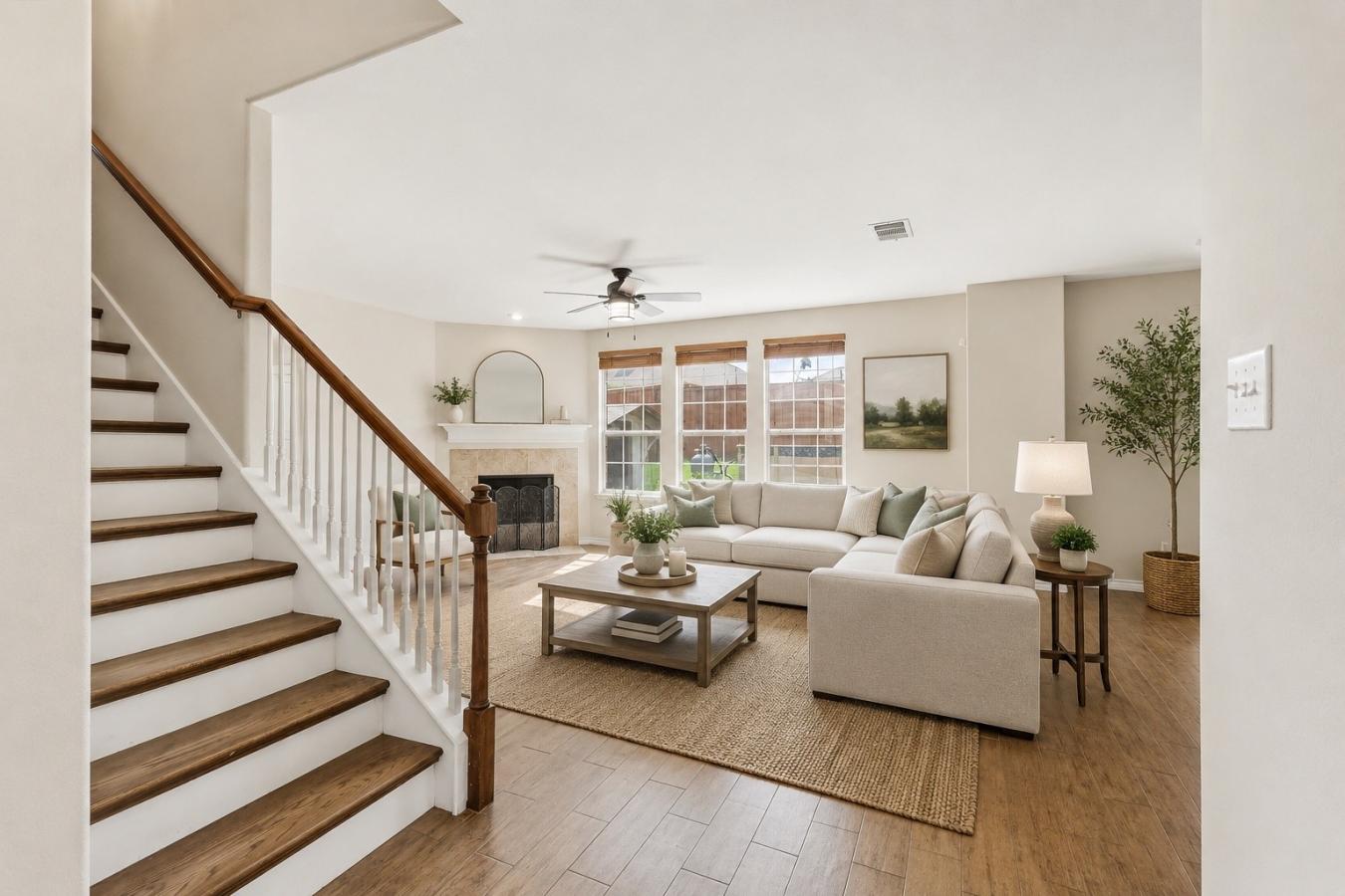 Welcome to 207 Moonlight Dr. in Euless, located in the sought-after Mi – image 5