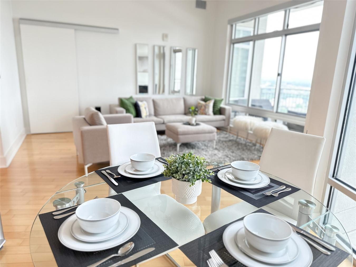 Austin, Travis, 78701, United States, 2 Bedrooms Bedrooms, ,2 BathroomsBathrooms,Residential,For Sale,2049899