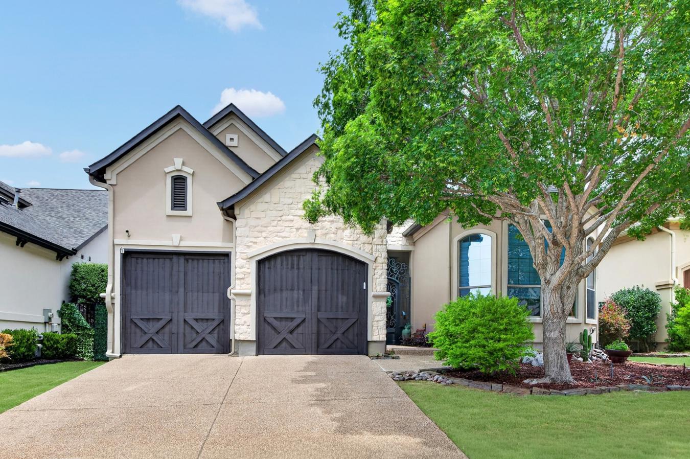Farmers Branch, Dallas, 75234, United States, ,Residential,For Sale,2049896