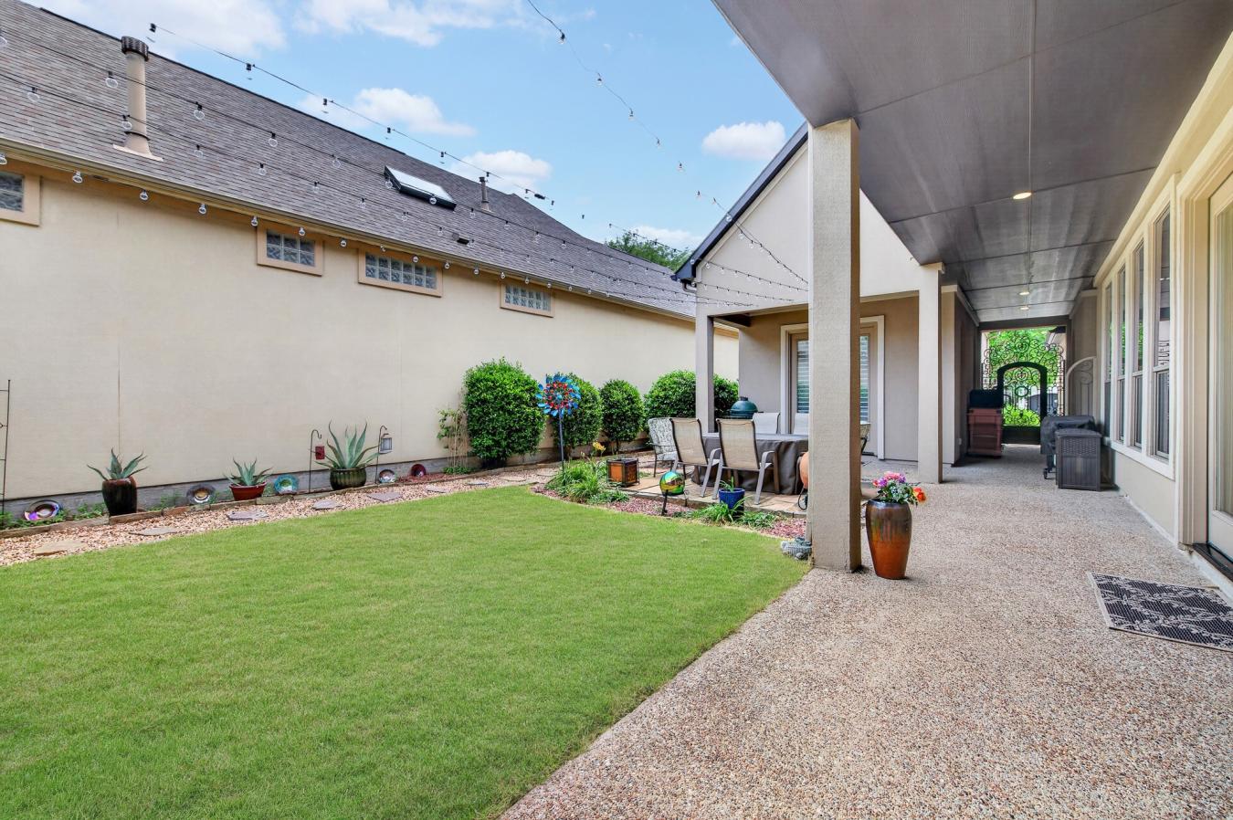 Farmers Branch, Dallas, 75234, United States, ,Residential,For Sale,2049896