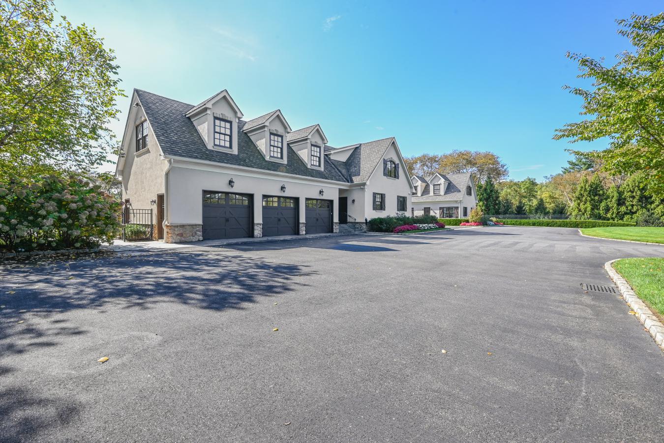 Oyster Bay, Nassau, 11771, United States, 6 Bedrooms Bedrooms, ,6 BathroomsBathrooms,Residential,For Sale,2049895