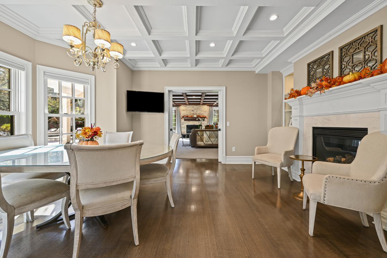 Oyster Bay, Nassau, 11771, United States, 6 Bedrooms Bedrooms, ,6 BathroomsBathrooms,Residential,For Sale,2049895