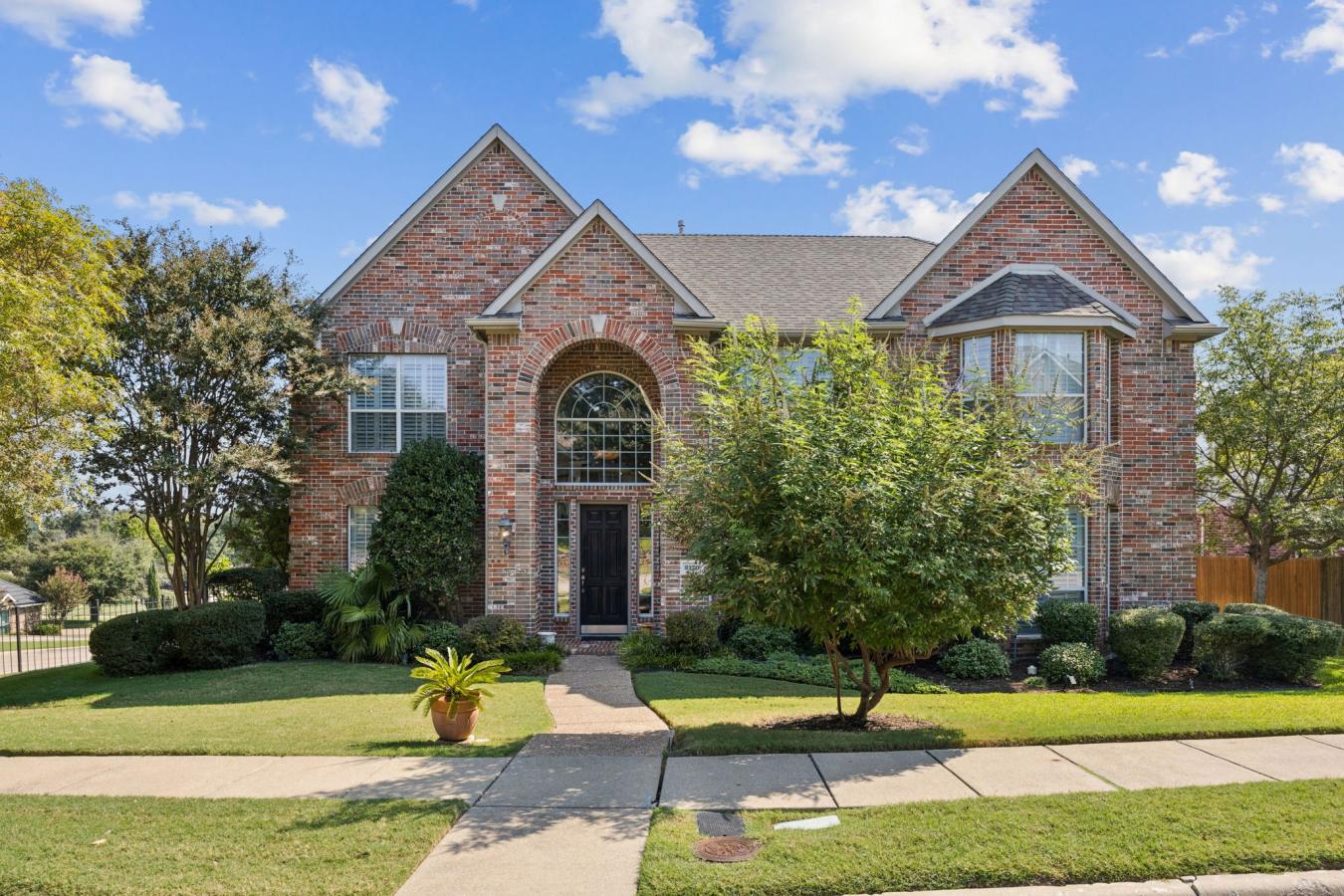 Rockwall, Rockwall, 75087, United States, ,Residential,For Sale,2049892
