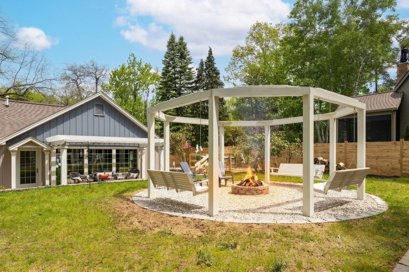 Douglas, Allegan, 49406, United States, 5 Bedrooms Bedrooms, ,4 BathroomsBathrooms,Residential,For Sale,2049891