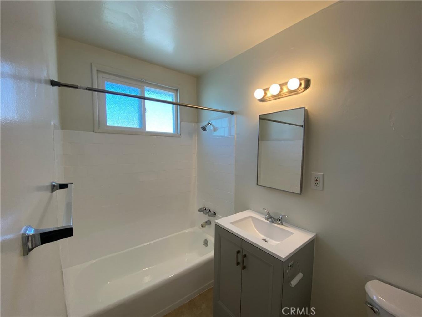 Long Beach, Los Angeles, 90804, United States, 6 Bedrooms Bedrooms, ,4 BathroomsBathrooms,Residential,For Sale,2049889