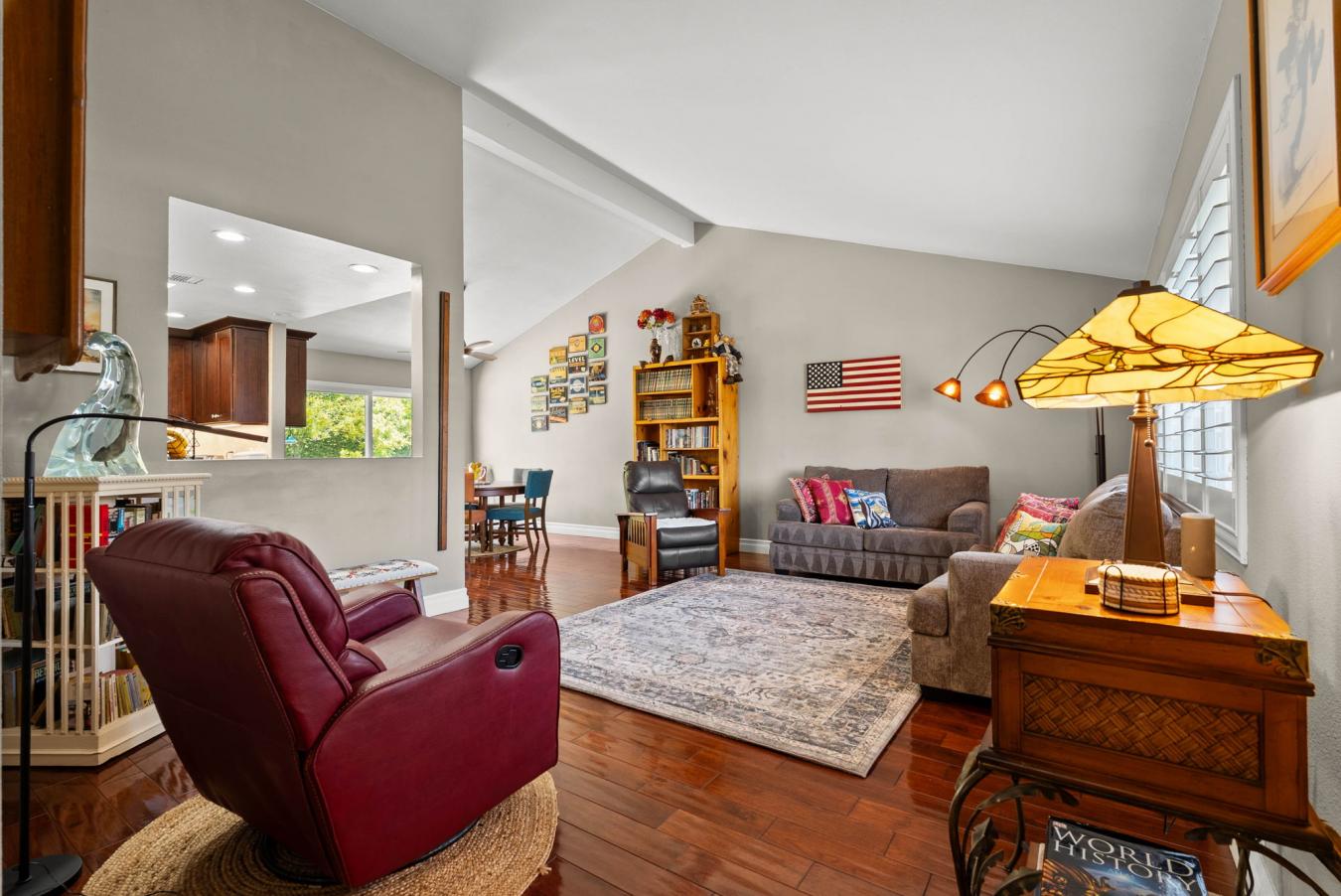 Camarillo, Ventura, United States, 5 Bedrooms Bedrooms, ,3 BathroomsBathrooms,Residential,For Sale,2049888