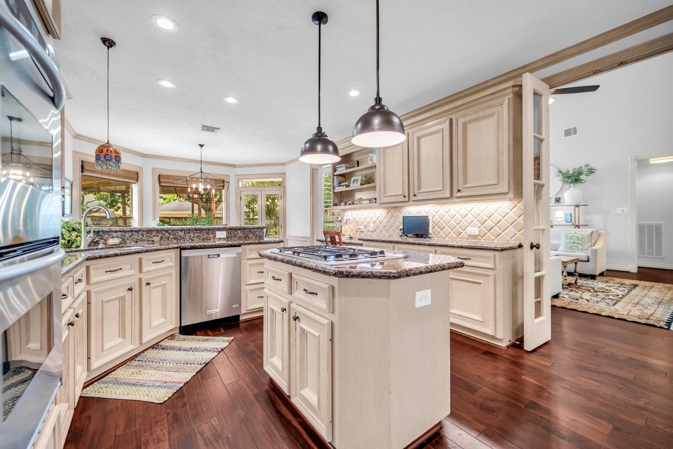 Sugar Land, Texas, 77479, United States, 5 Bedrooms Bedrooms, ,3 BathroomsBathrooms,Residential,For Sale,2049887