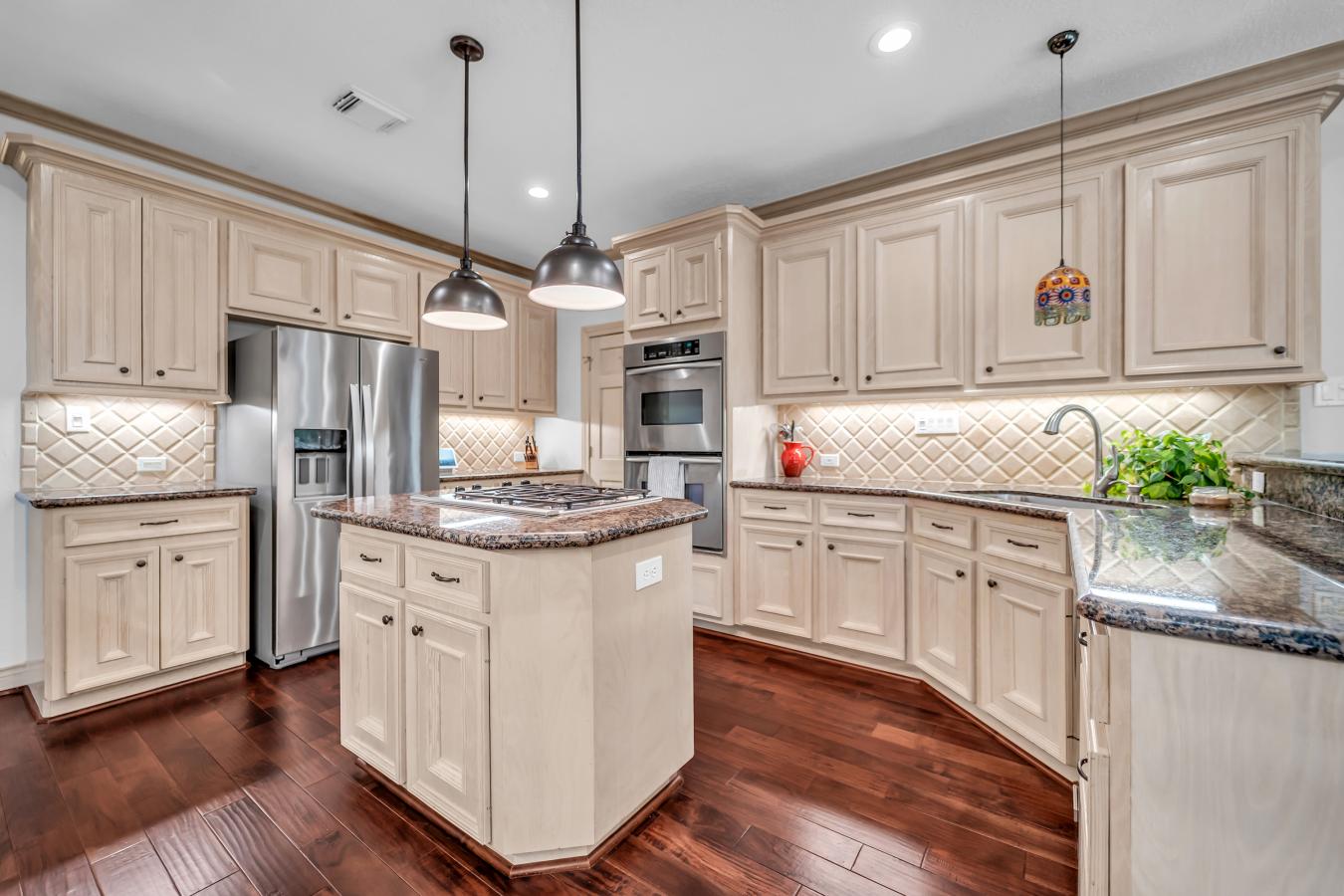 Sugar Land, Texas, 77479, United States, 5 Bedrooms Bedrooms, ,3 BathroomsBathrooms,Residential,For Sale,2049887