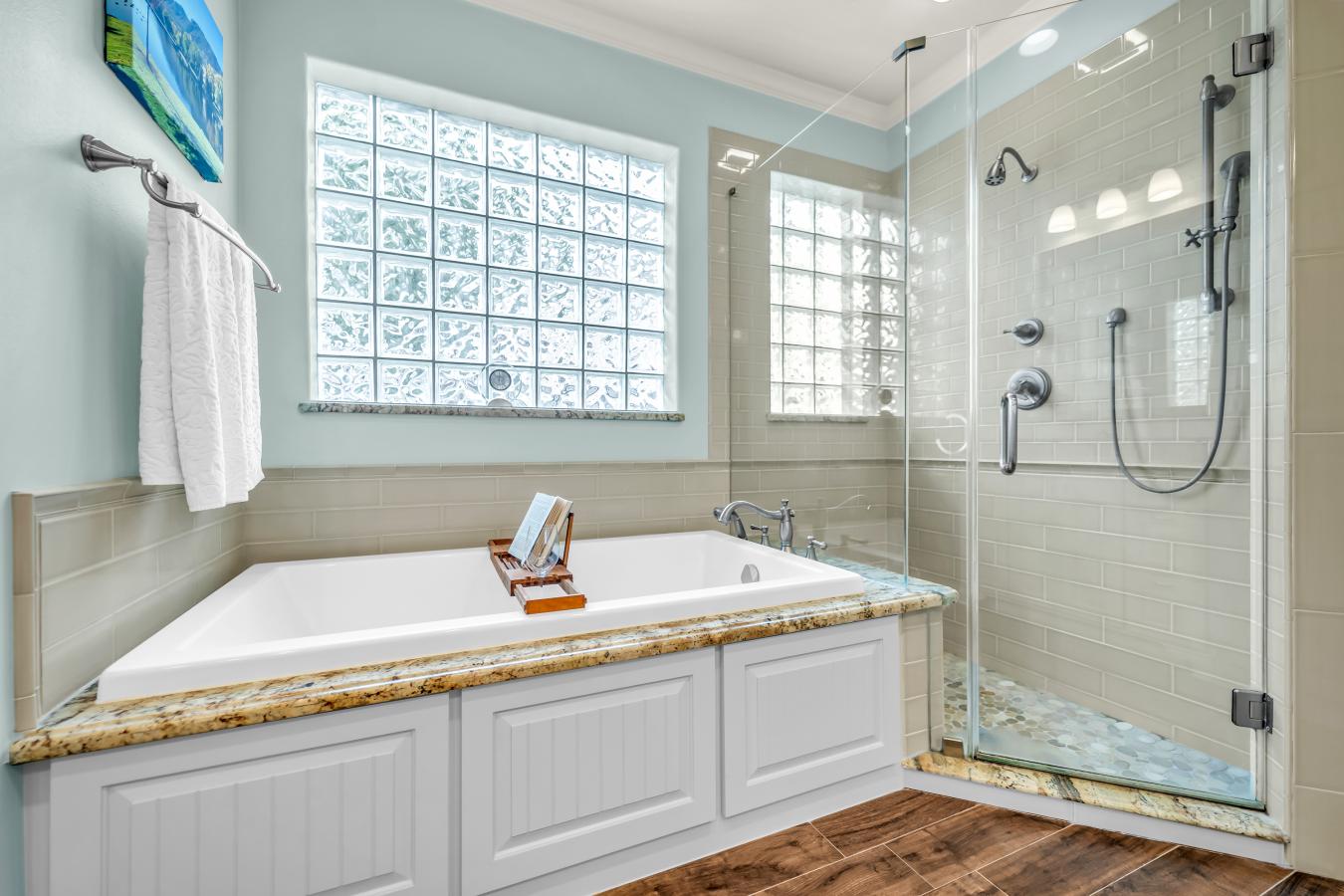 Sugar Land, Texas, 77479, United States, 5 Bedrooms Bedrooms, ,3 BathroomsBathrooms,Residential,For Sale,2049887