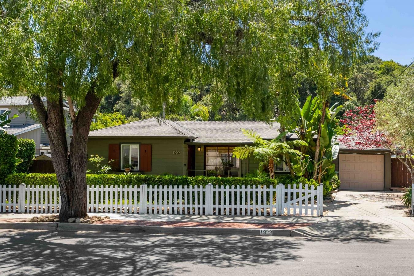 Santa Barbara, Santa Barbara, 93101, United States, 3 Bedrooms Bedrooms, ,2 BathroomsBathrooms,Residential,For Sale,2049886