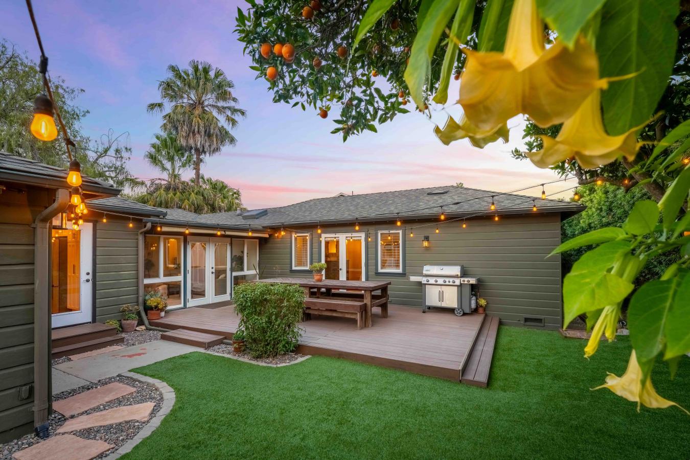 Santa Barbara, Santa Barbara, 93101, United States, 3 Bedrooms Bedrooms, ,2 BathroomsBathrooms,Residential,For Sale,2049886
