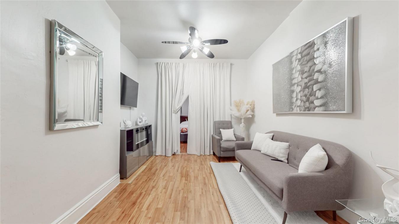 New York, Kings (Brooklyn), 11221, United States, 6 Bedrooms Bedrooms, ,3 BathroomsBathrooms,Residential,For Sale,2049884