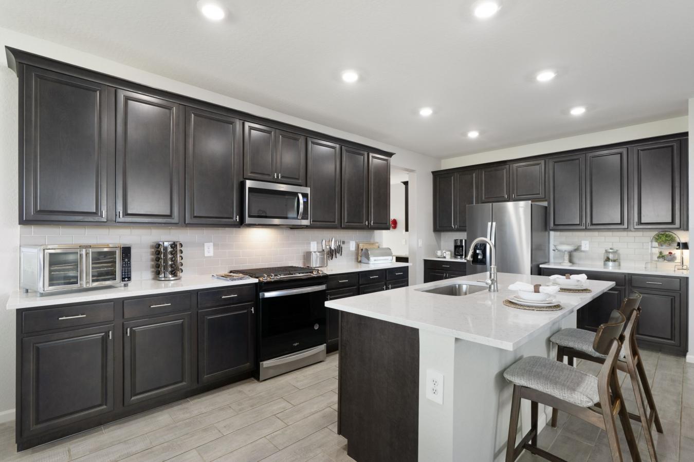 Goodyear, Maricopa, 85338, United States, 3 Bedrooms Bedrooms, ,3 BathroomsBathrooms,Residential,For Sale,2049883