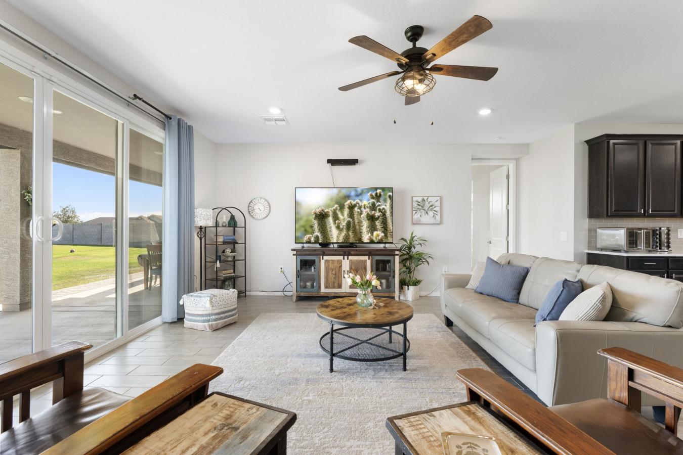Goodyear, Maricopa, 85338, United States, 3 Bedrooms Bedrooms, ,3 BathroomsBathrooms,Residential,For Sale,2049883