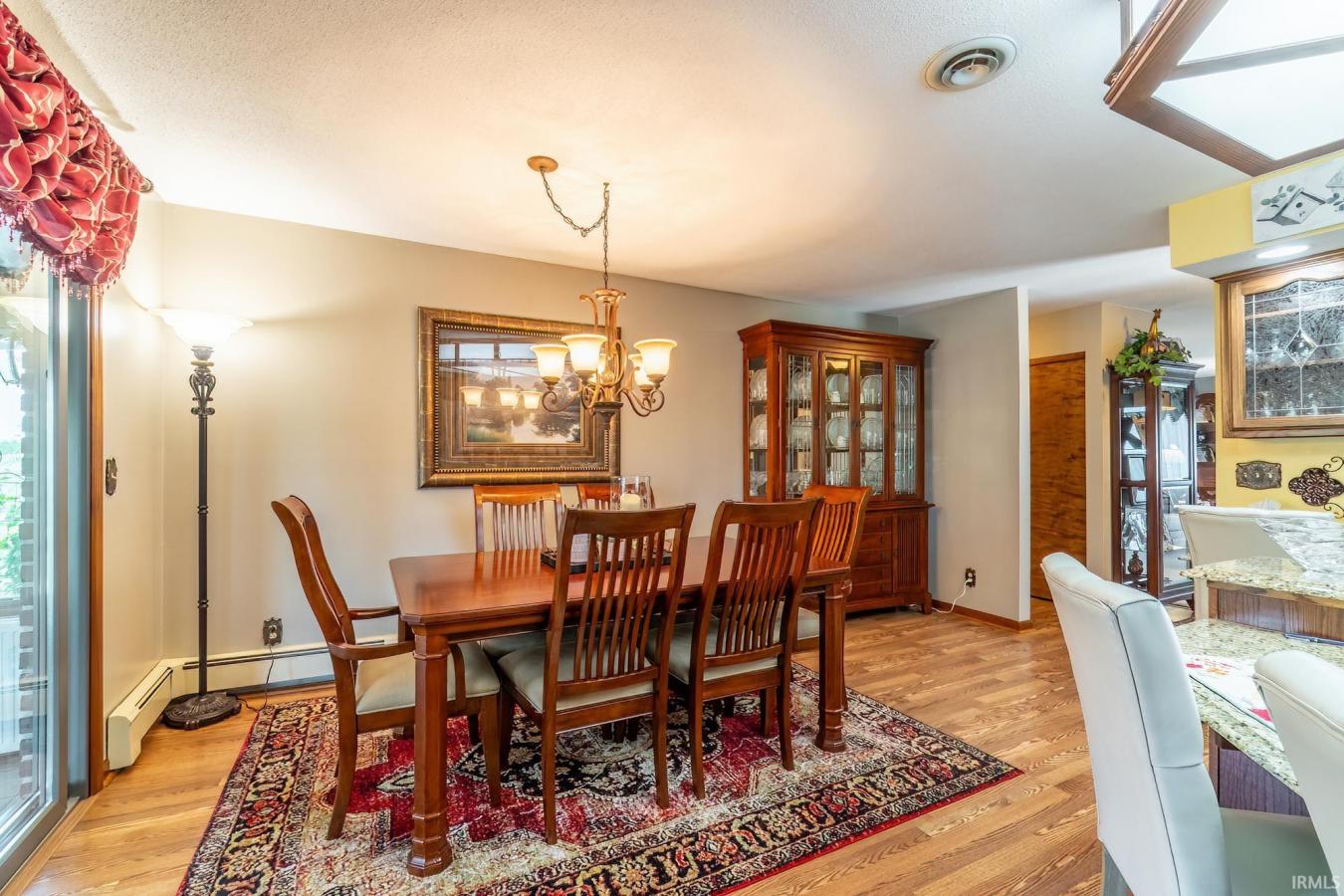 Claypool, Kosciusko, 46510, United States, 3 Bedrooms Bedrooms, ,2 BathroomsBathrooms,Residential,For Sale,2049882