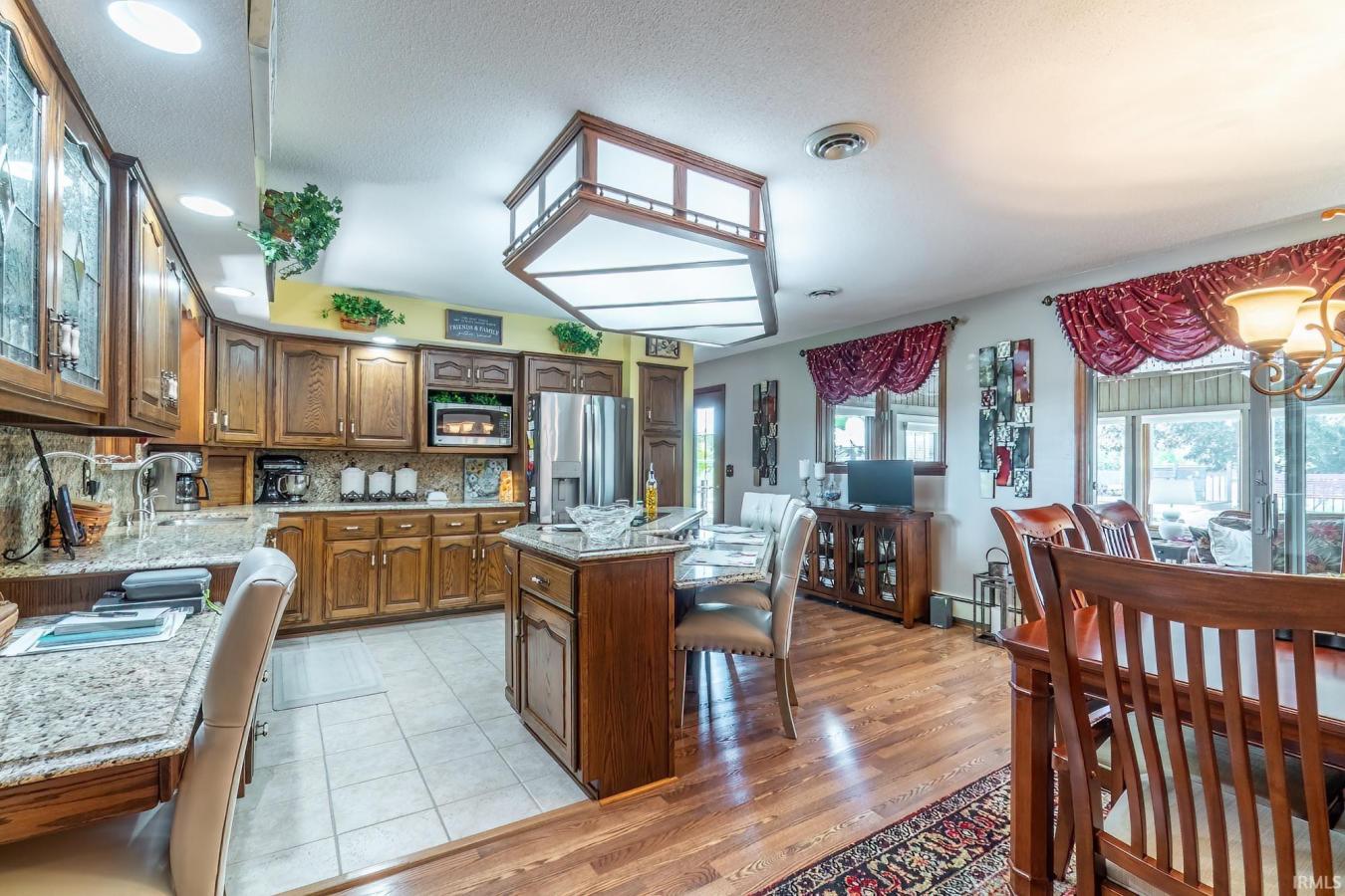 Claypool, Kosciusko, 46510, United States, 3 Bedrooms Bedrooms, ,2 BathroomsBathrooms,Residential,For Sale,2049882