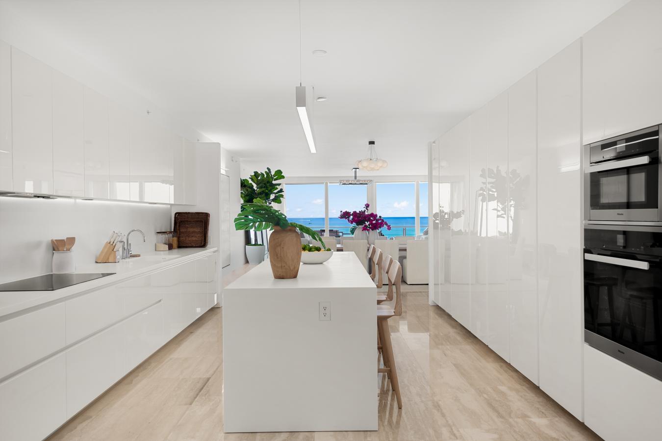 Perched just below the Penthouse level at the legendary Four Seasons H – image 9