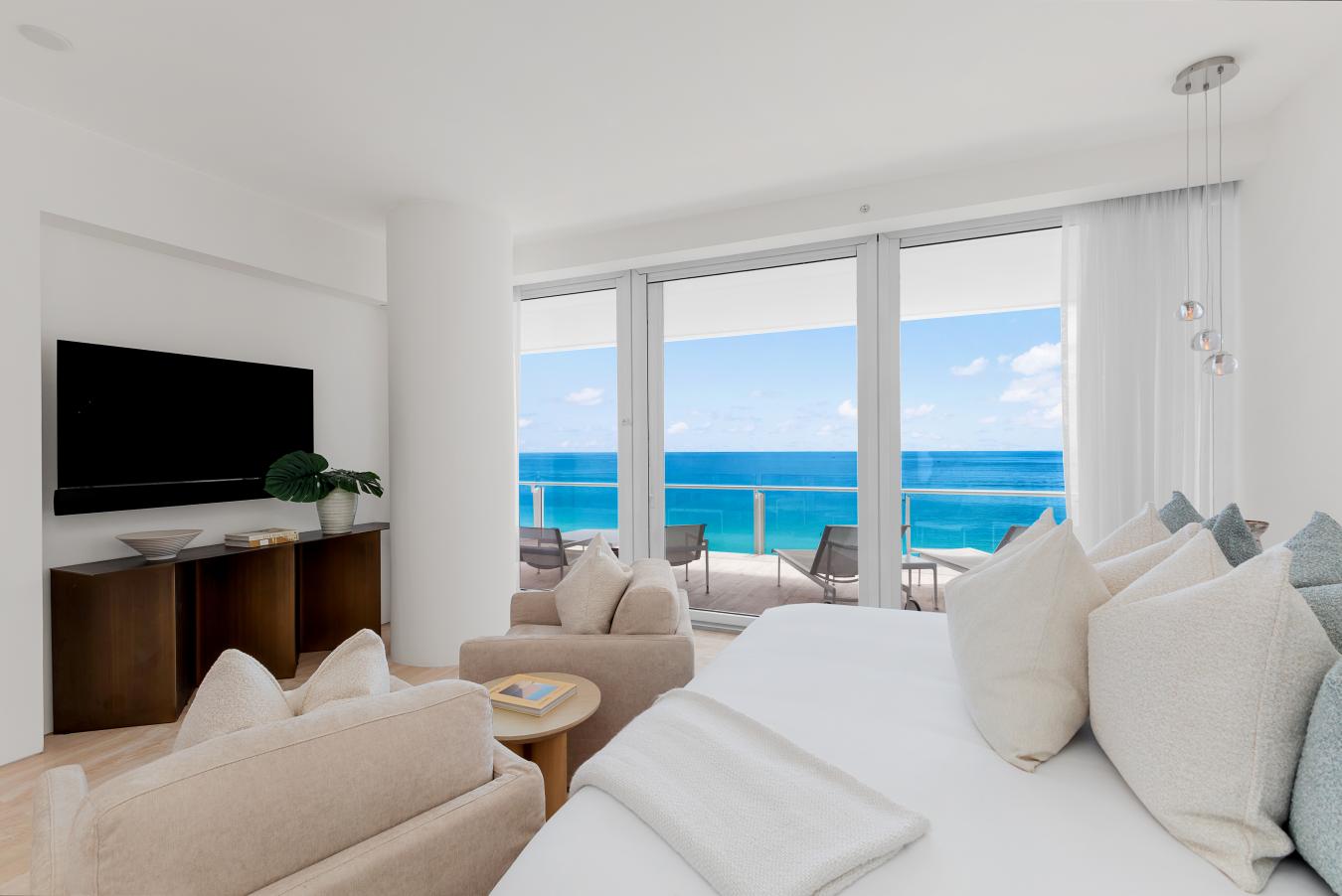 Perched just below the Penthouse level at the legendary Four Seasons H – image 12