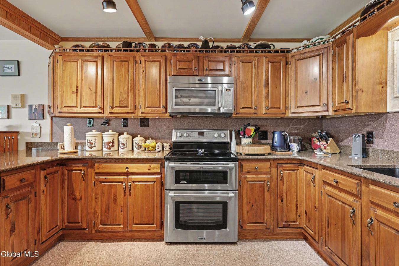 Schroon Lake, Essex, 12870, United States, 4 Bedrooms Bedrooms, ,2 BathroomsBathrooms,Residential,For Sale,2049880