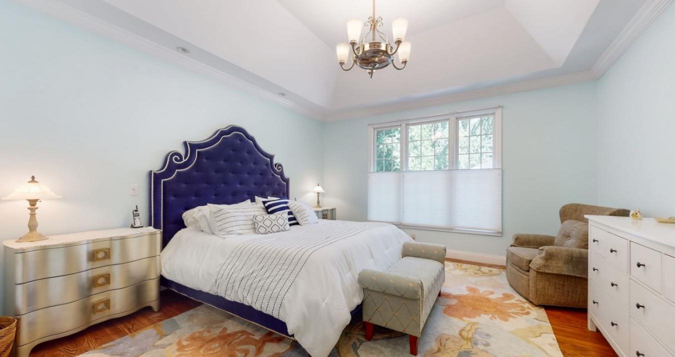 Locust Valley, New York, 11560, United States, 5 Bedrooms Bedrooms, ,4 BathroomsBathrooms,Residential,For Sale,2049877