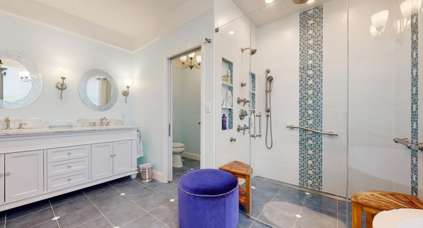 Locust Valley, New York, 11560, United States, 5 Bedrooms Bedrooms, ,4 BathroomsBathrooms,Residential,For Sale,2049877