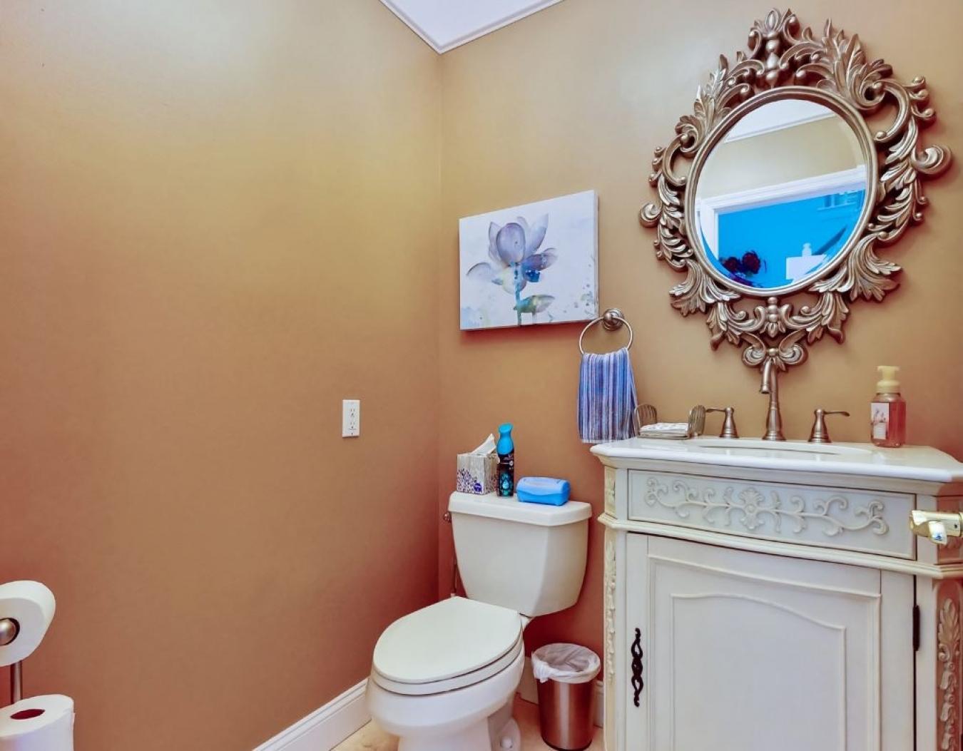 Locust Valley, New York, 11560, United States, 5 Bedrooms Bedrooms, ,4 BathroomsBathrooms,Residential,For Sale,2049877