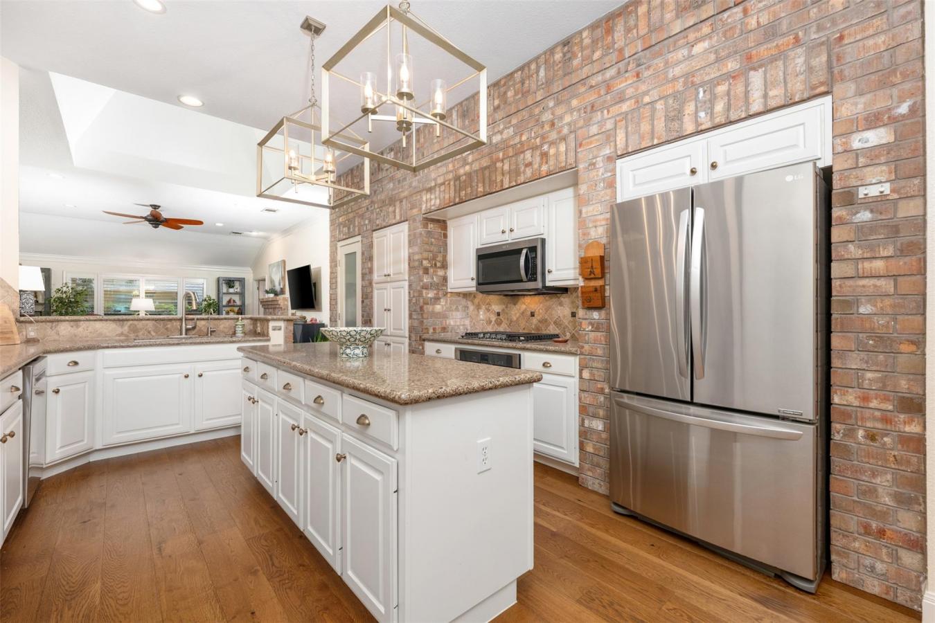 Cedar Park, Williamson, 78613, United States, 4 Bedrooms Bedrooms, ,2 BathroomsBathrooms,Residential,For Sale,2049876