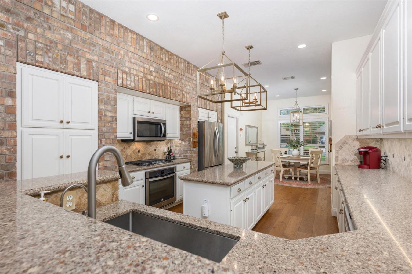 Cedar Park, Williamson, 78613, United States, 4 Bedrooms Bedrooms, ,2 BathroomsBathrooms,Residential,For Sale,2049876