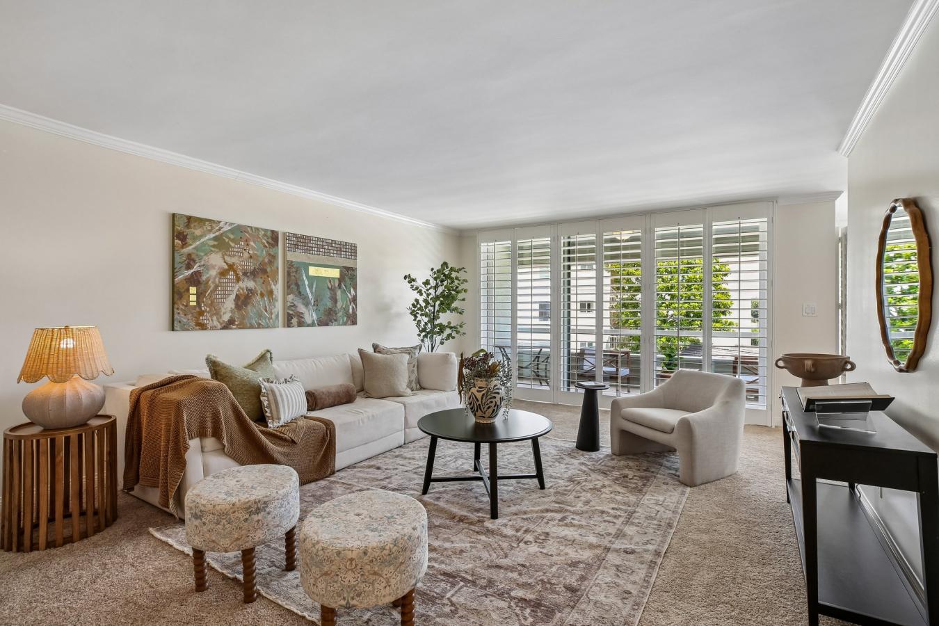 Redondo Beach, Los Angeles, 90277, United States, 2 Bedrooms Bedrooms, ,2 BathroomsBathrooms,Residential,For Sale,2049872