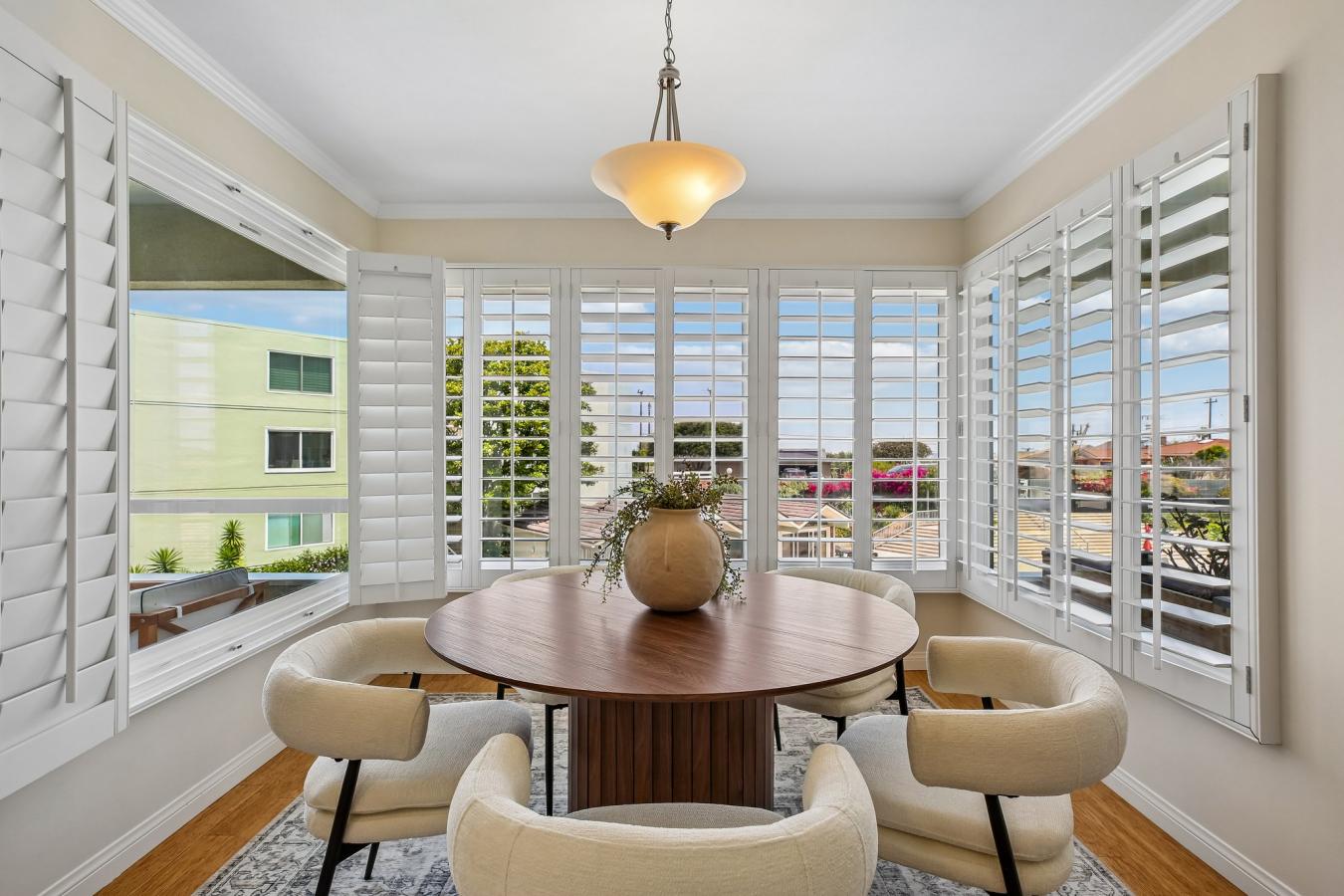 Redondo Beach, Los Angeles, 90277, United States, 2 Bedrooms Bedrooms, ,2 BathroomsBathrooms,Residential,For Sale,2049872
