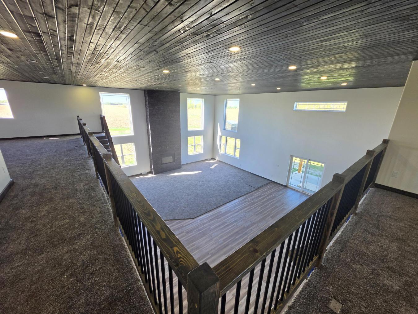 Aberdeen, Brown, 57401, United States, 5 Bedrooms Bedrooms, ,2 BathroomsBathrooms,Residential,For Sale,2049870