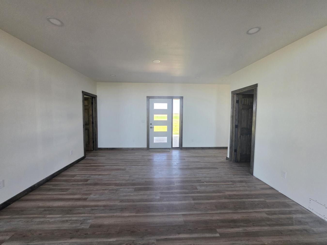 Aberdeen, Brown, 57401, United States, 5 Bedrooms Bedrooms, ,2 BathroomsBathrooms,Residential,For Sale,2049870