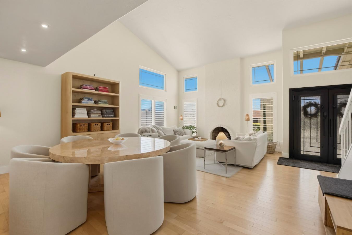 San Diego, San Diego, 92128, United States, 5 Bedrooms Bedrooms, ,3 BathroomsBathrooms,Residential,For Sale,2049869
